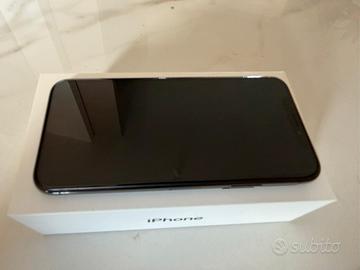 Apple iPhone XS 256GB - Batteria 83% Originale