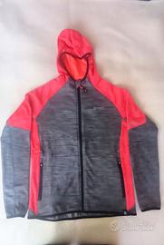 Pile trekking McKee's