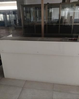 Banco Accettazione per ufficio, con cassettiera 
