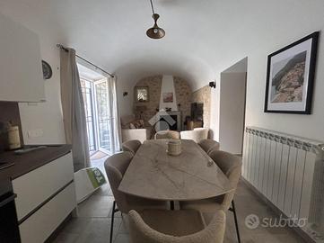 CASA SEMINDIPENDENTE A SAN DONATO VAL DI COMINO