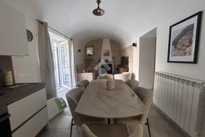 CASA SEMINDIPENDENTE A SAN DONATO VAL DI COMINO