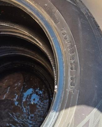 4 Pneumatici Yokohama BluEarth – 185/65 R15 88T