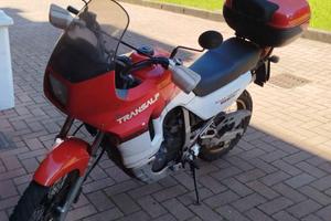  Honda Transalp 600 .