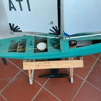 Modellismo barca a vele radiocomandata