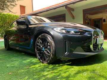 bmw i4 e msport  40e