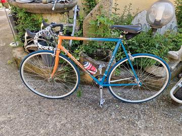 BICICLETTA DA CORSA!!