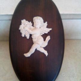quadro legno e angelo porcellana nuovo 30 cm.