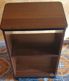 Mobiletto multiuso con ruote