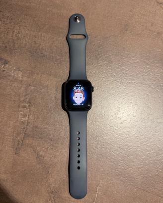 Apple Watch SE 2 40mm