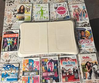 Nintendo Wii con pedana e vari giochi