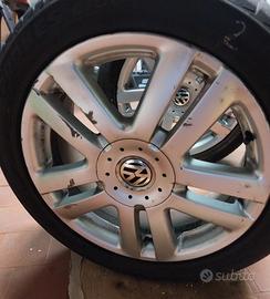 Ruote Golf 17", originali VW, gommate.