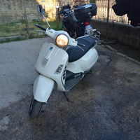 Vespa GTS 300 IE