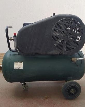 068M COMPRESSORE 220V 90 LITRI 