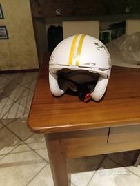 Casco sci