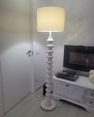 Lampada da terra Tomasucci
