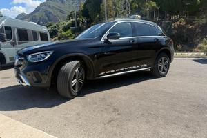 Mercedes 220d 4MATIC