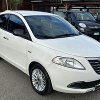 Lancia Ypsilon 1.3 MJT 16V 95 CV 5 porte S&S Silve