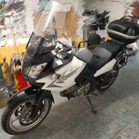 Suzuki V Strom DL 650 - 2012