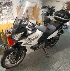 Suzuki V Strom DL 650 - 2012