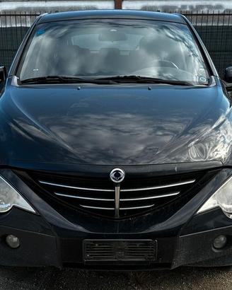 Ricambi usati Ssangyong Actyon 2.0 diesel 664951