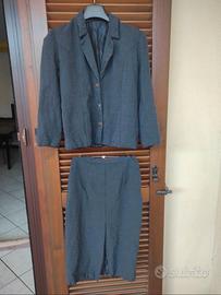 Tailleur completo blu a costine