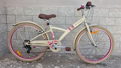 Bicicletta 24" bimba b'twin con cambio COME NUOVA