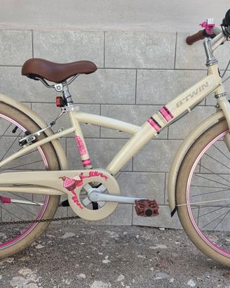 Bicicletta 24" bimba b'twin con cambio COME NUOVA