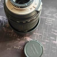 Obiettivo Tamron 70-300mm per Nikon