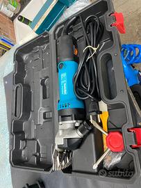 tosatrice per pecore