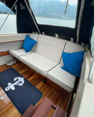 Barca a motore norvegese