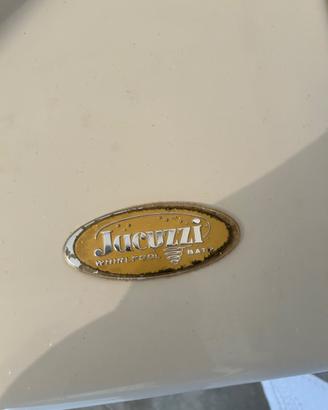 Vasca idromassaggio Jacuzzi