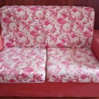 Divano in tessuto a fiori 2 posti