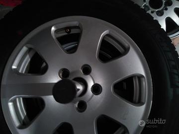 CERCHI IN LEGA GRUP. VOLKSWAGEN DA 16/15 con Gomme