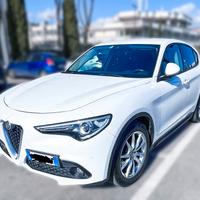 Alfa Romeo Stelvio 2.2 Turbo Diesel 150cv Business