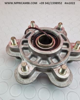 MOZZO POSTERIORE DUCATI MONSTER 900 1999 2002 IE 2