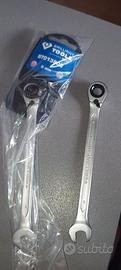 Chiave fissa con cricchetto reversibile 8mm