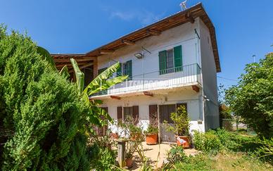 Rustico a Narzole Frazione Lucchi 5 locali