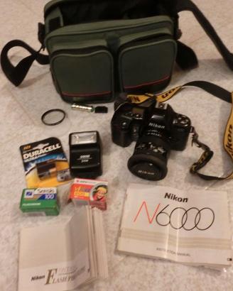 Nikon coolpix N6000