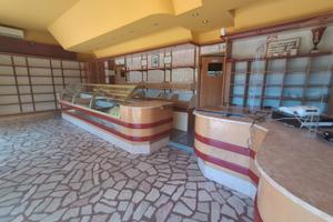 Negozio in zona strategica