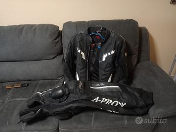 tuta pelle moto