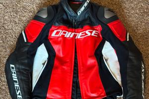 Abbigliamento moto dainese, arai