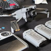 DJI Mini 5 Pro Fly More Combo con RC2 – perfette c