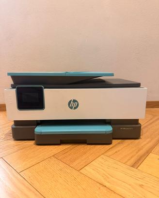 Stampante multifunzione a colori HP OfficeJet 8015