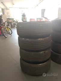 4 gomme 195/35 r18