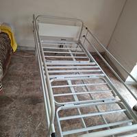 letto ortopedico con sponde