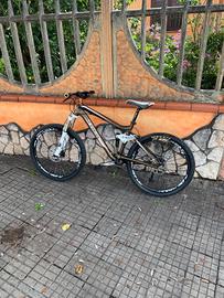 MTB Trek Fuel EX 5      TRATTABILE