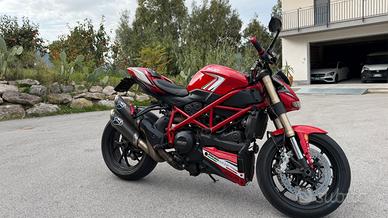 Ducati Streetfighter 848 Full Optinal