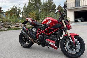 Ducati Streetfighter 848 Full Optinal