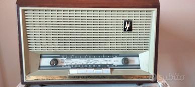 Radio Giradischi Phonola  D'epoca.