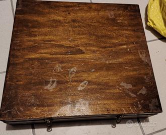 cassetto in legno 